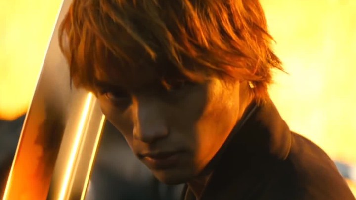 天降女子从2楼掉下了未增删